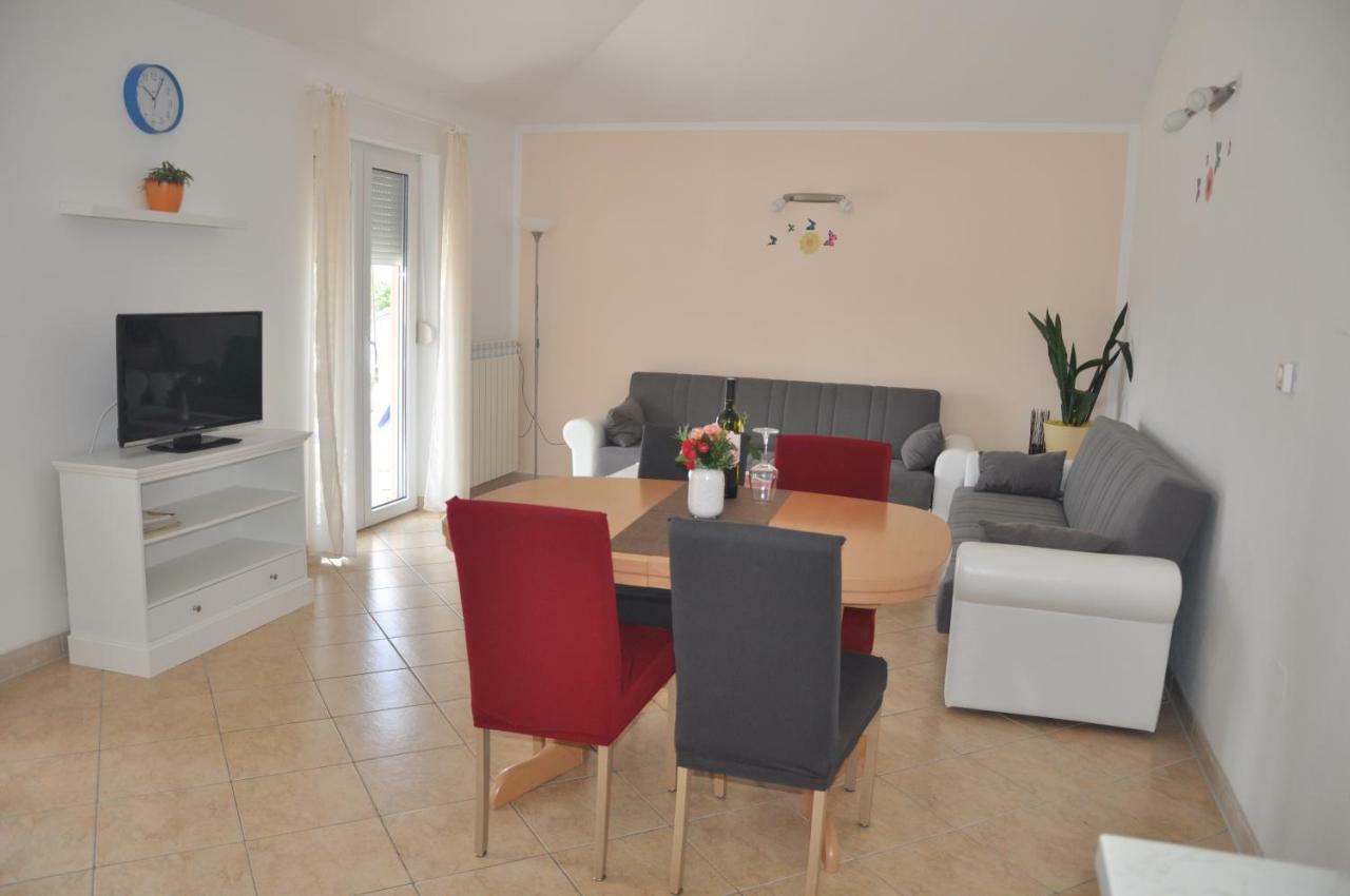 Apartments Rosa Umag Exterior photo