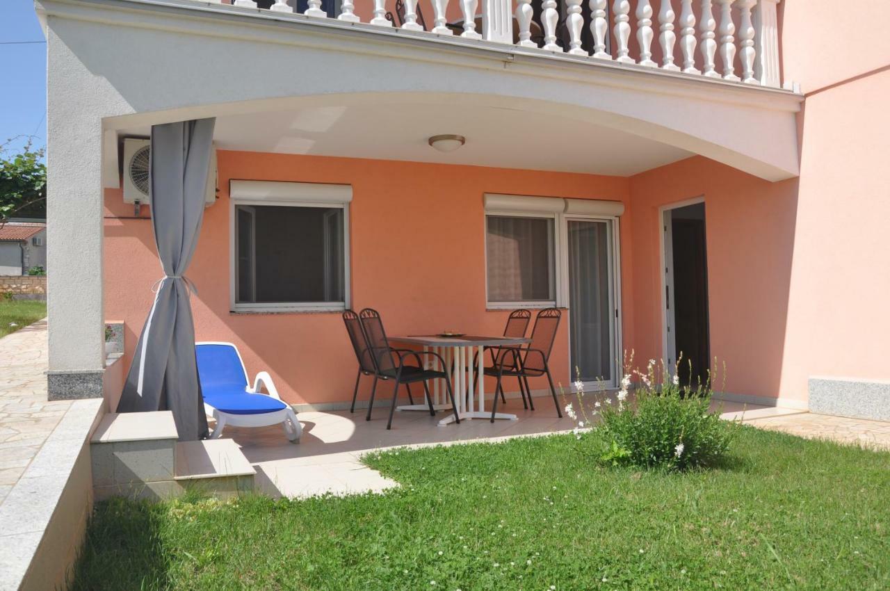 Apartments Rosa Umag Exterior photo